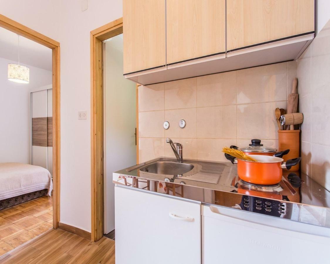 Apartment In Vrbnik/Insel Krk 36873 Eksteriør bilde